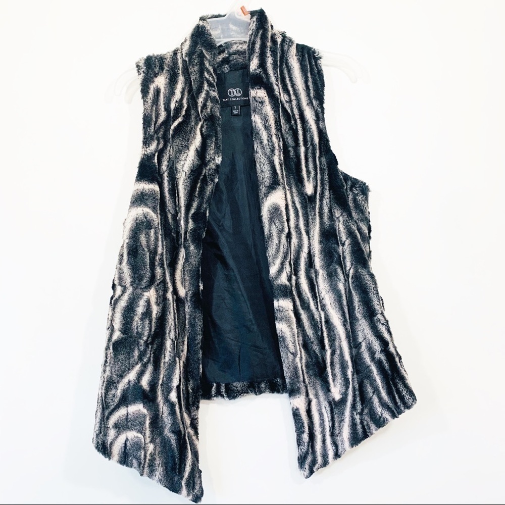 Tart Collection Faux Fur Open Front Vest Size M